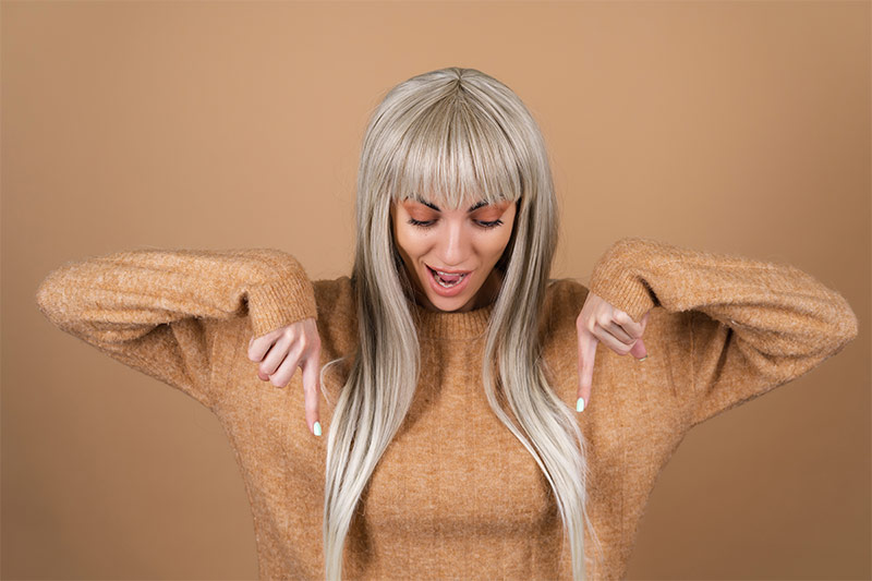 Décoloration et gommage des cheveux
